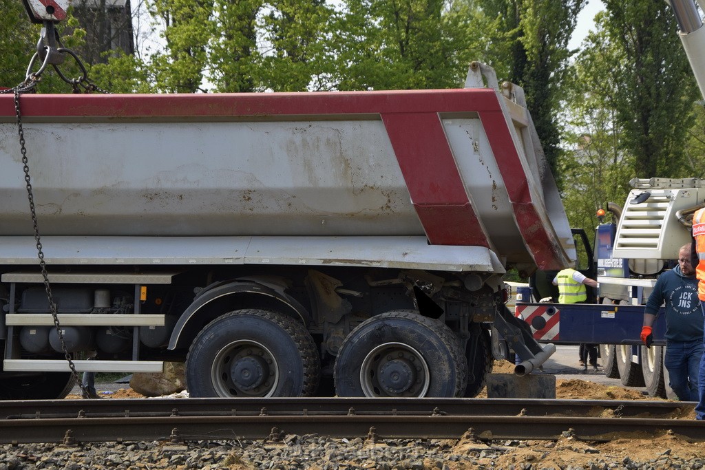 Schwerer VU LKW Zug Bergheim Kenten Koelnerstr P505.JPG - Miklos Laubert